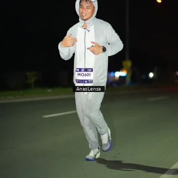 Runner Photo 7632718