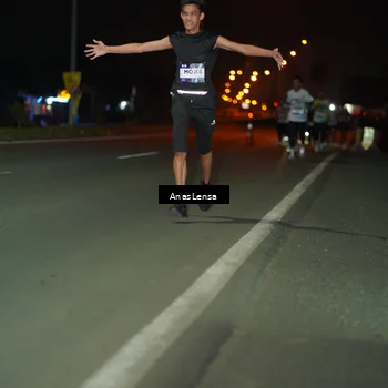 Runner Photo 7632735