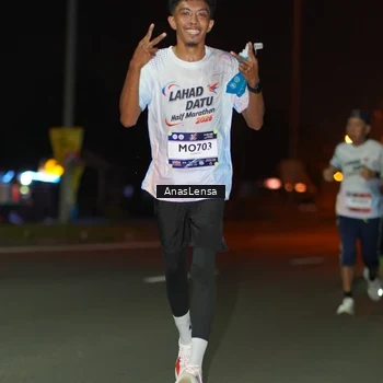 Runner Photo 7632759
