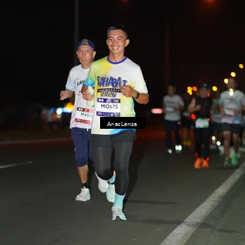 Runner Photo 7632774