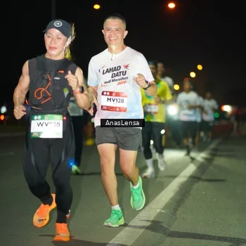 Runner Photo 7632786
