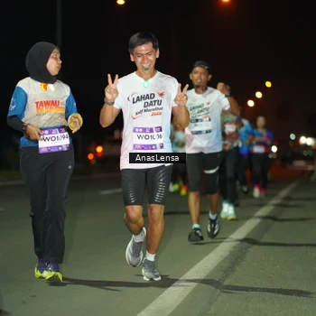 Runner Photo 7632805