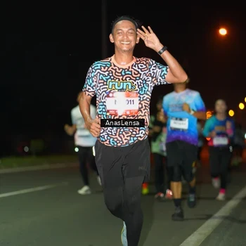 Runner Photo 7632821