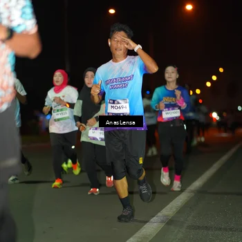 Runner Photo 7632825
