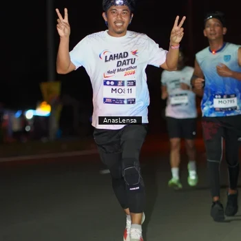 Runner Photo 7632836