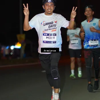 Runner Photo 7632846