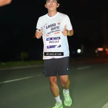 Runner Photo 7632853