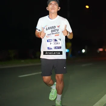 Runner Photo 7632863