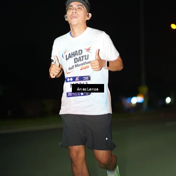 Runner Photo 7632871