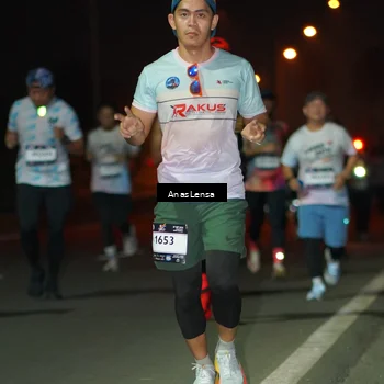 Runner Photo 7632892