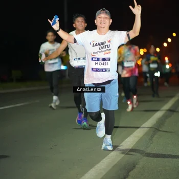 Runner Photo 7632908