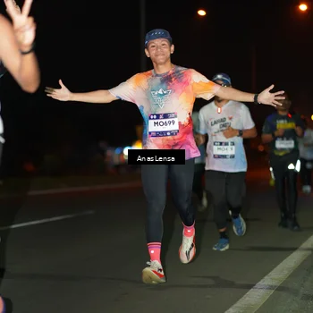 Runner Photo 7632917