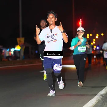 Runner Photo 7632941