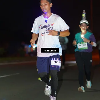 Runner Photo 7632943