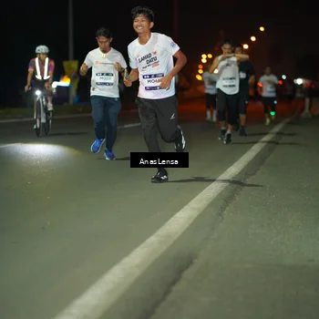Runner Photo 7632963