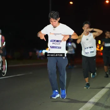 Runner Photo 7632979
