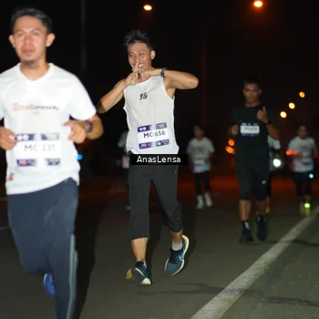 Runner Photo 7632982