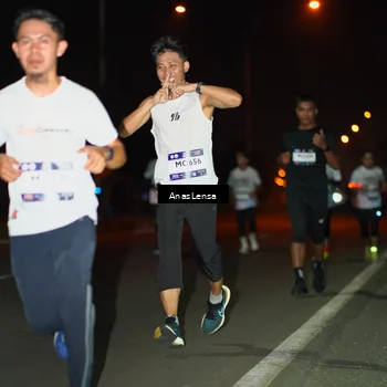 Runner Photo 7632985