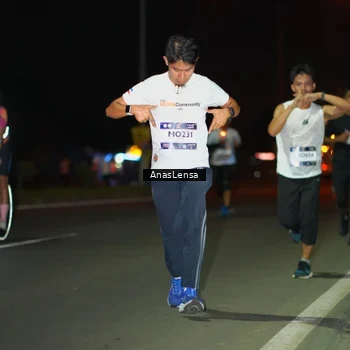 Runner Photo 7632995