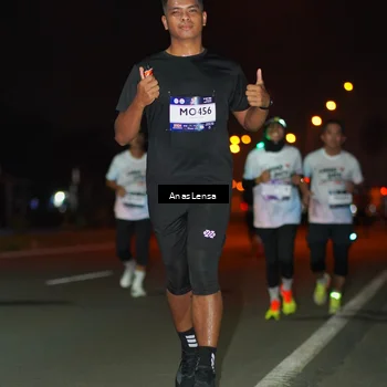 Runner Photo 7633002