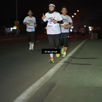 Runner Photo 7633004