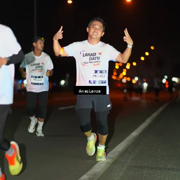 Runner Photo 7633014