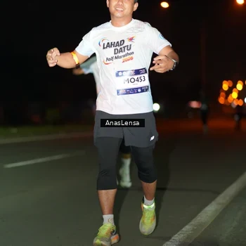 Runner Photo 7633021