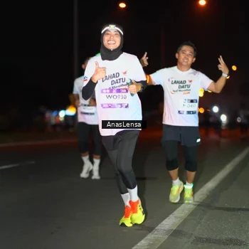Runner Photo 7633028