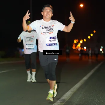 Runner Photo 7633031