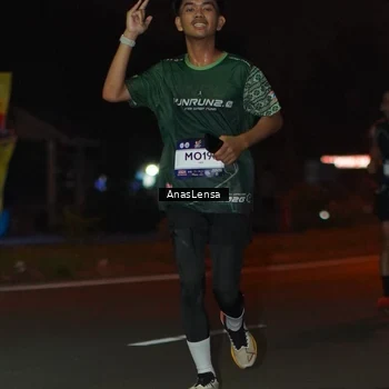 Runner Photo 7633038