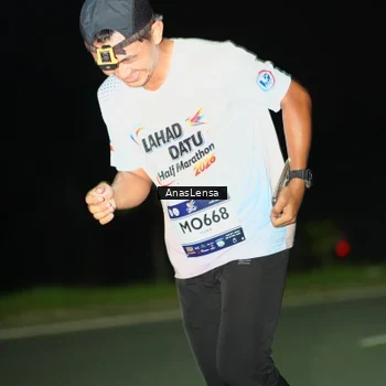 Runner Photo 7633041