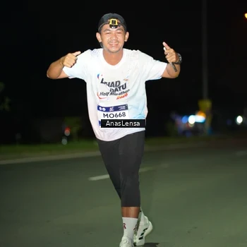 Runner Photo 7633042