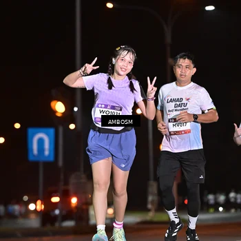 Runner Photo 7633110
