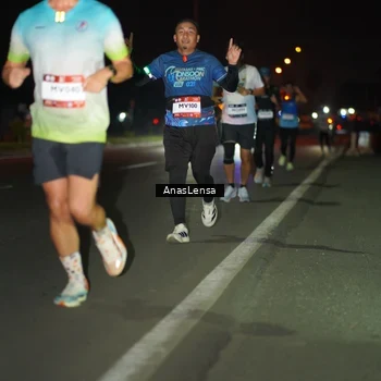 Runner Photo 7633118