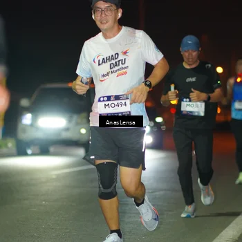 Runner Photo 7633126
