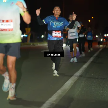 Runner Photo 7633128