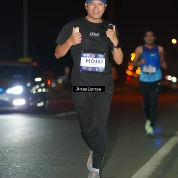 Runner Photo 7633137