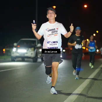 Runner Photo 7633145