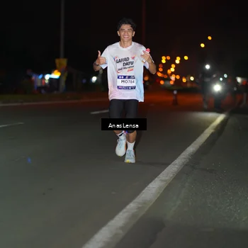 Runner Photo 7633173