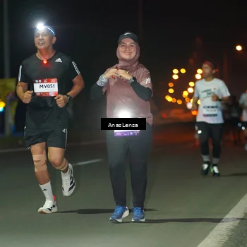 Runner Photo 7633184