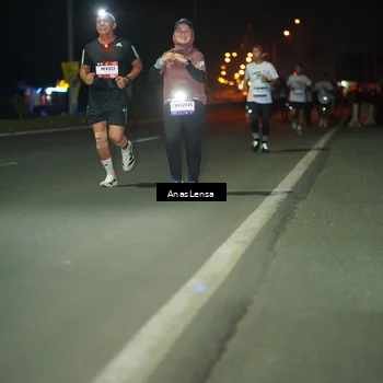 Runner Photo 7633185