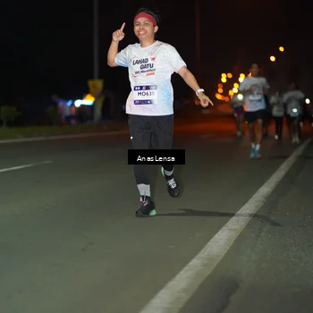 Runner Photo 7633205