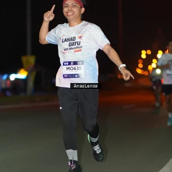 Runner Photo 7633208