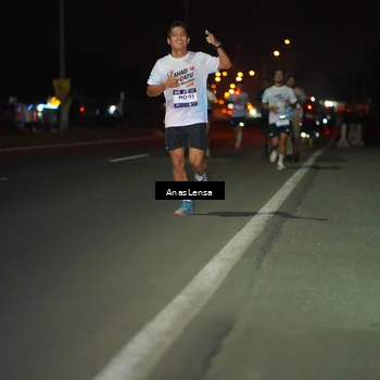 Runner Photo 7633211