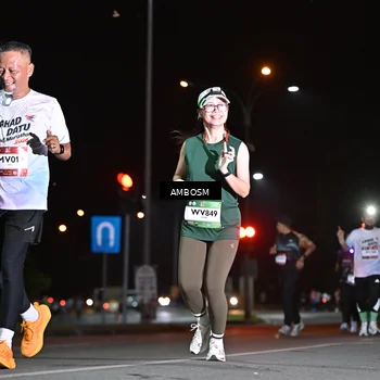 Runner Photo 7633212