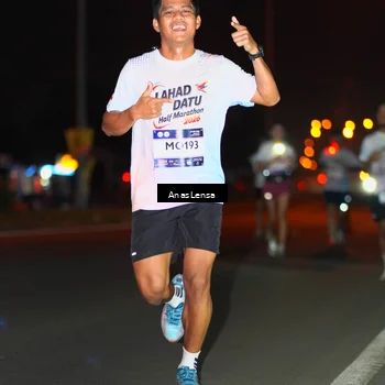 Runner Photo 7633215