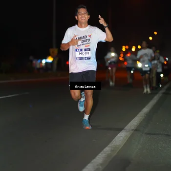 Runner Photo 7633218
