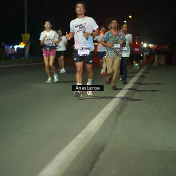 Runner Photo 7633225