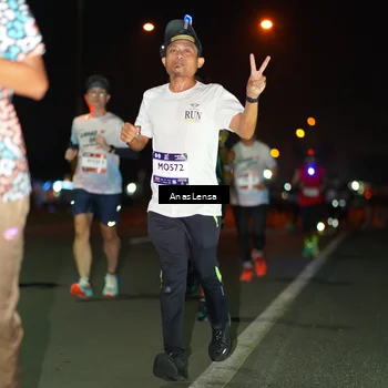 Runner Photo 7633236
