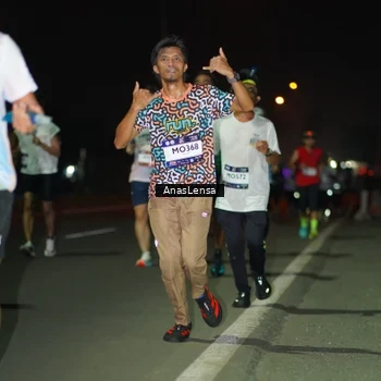 Runner Photo 7633241